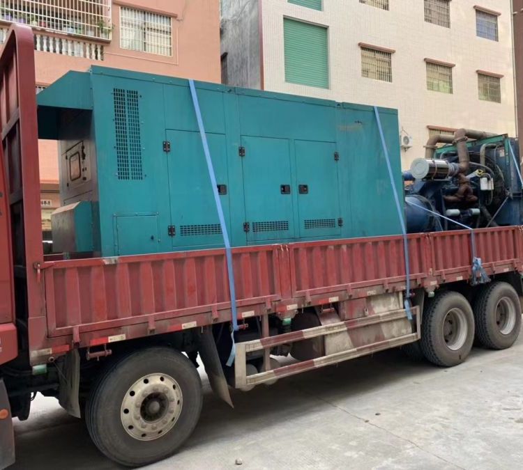 新华镇如何在不同负载率下确保 400KW 柴油发电机组的正常运行？